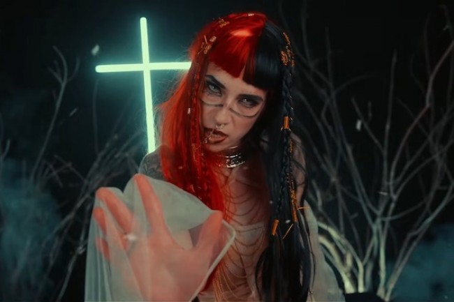 SheIsADevil.jpg